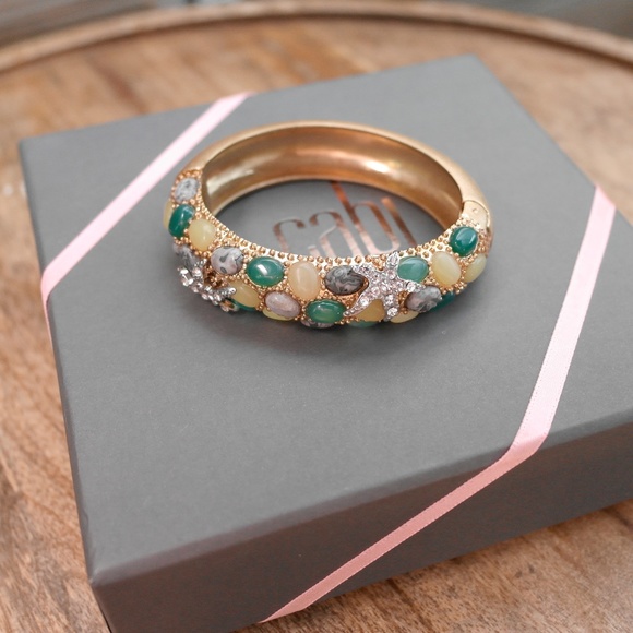 CAbi Jewelry - Cabi Tide Pool Bracelet